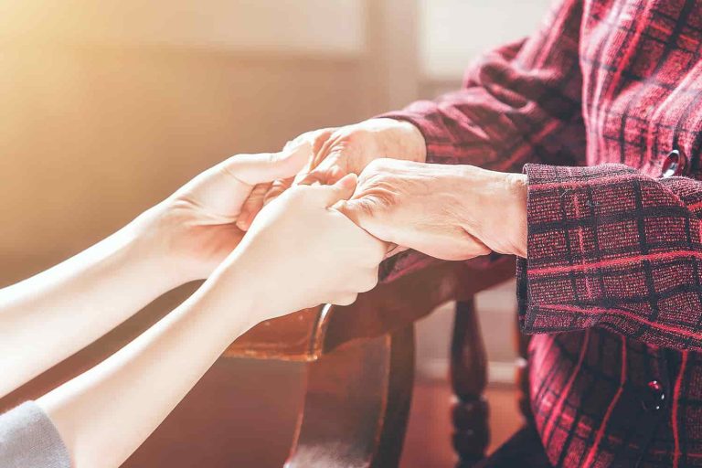 6 things to consider before moving an elderly parent into your home