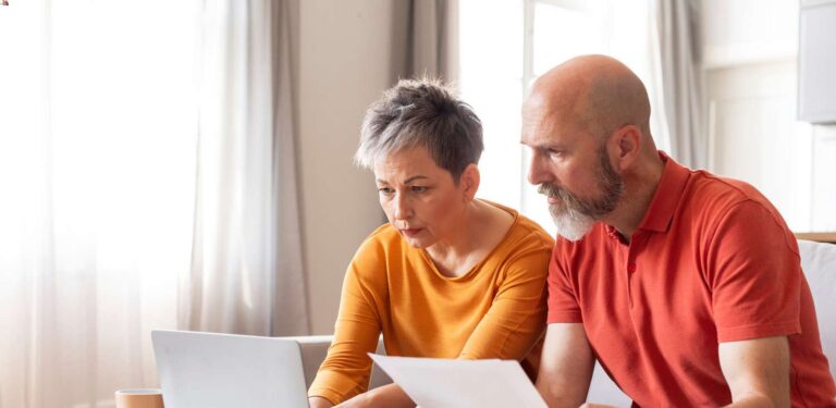 Eight must-have financial habits in retirement