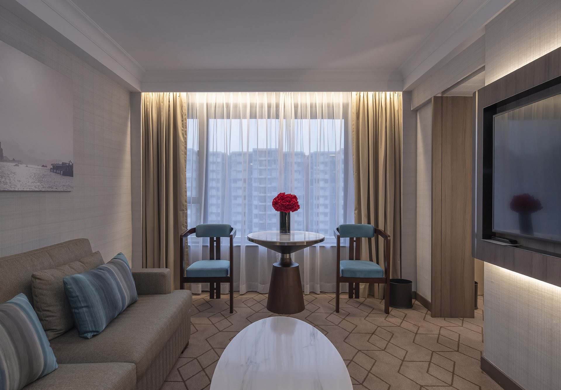 DMK_HK_CGH_012_reduced