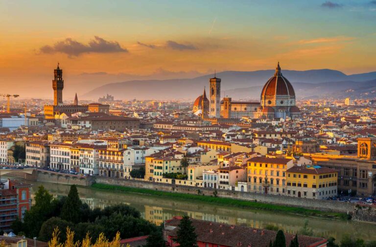 Fly, tour, and save – 10 amazing travel packages for 2025