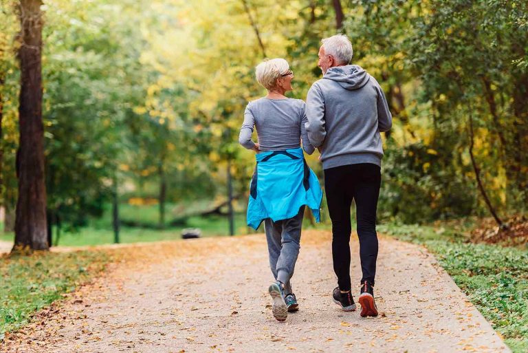 8 health benefits of walking and how to stay motivated