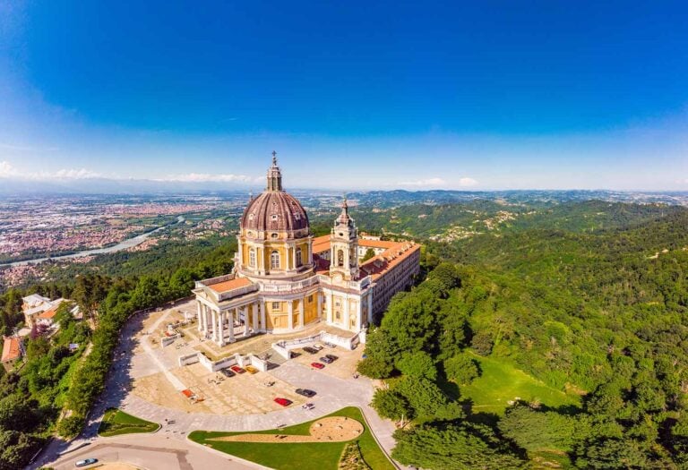 9 holiday destinations you can fly to in two hours or under