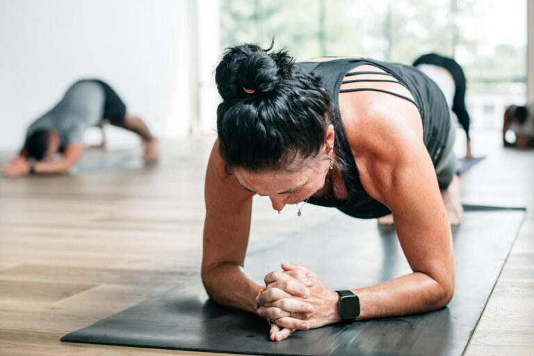 Hot yoga – what is it and what are the benefits?