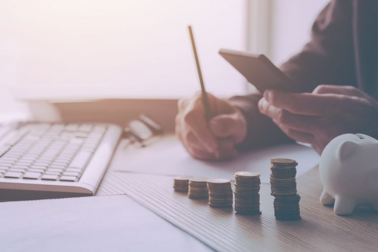 How much should I pay into my pension?
