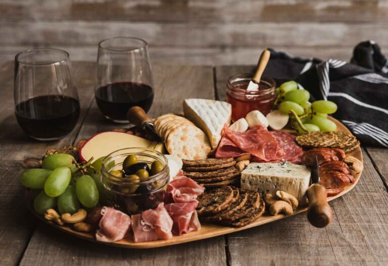 How to make the perfect charcuterie board
