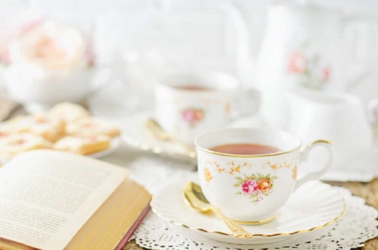 Monthly book reviews – Bridgerton recipes, a heartwarming children’s book, and your chance to win