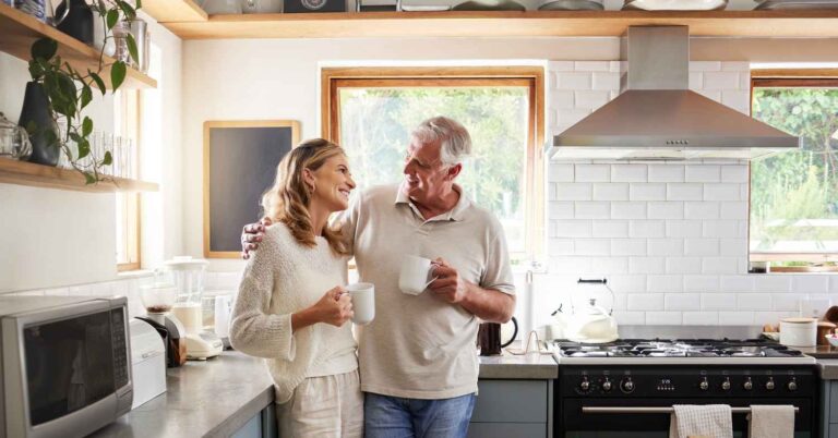 10 tips for living with a nut allergy