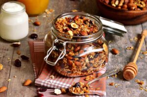 8 ways to enjoy oats for breakfast