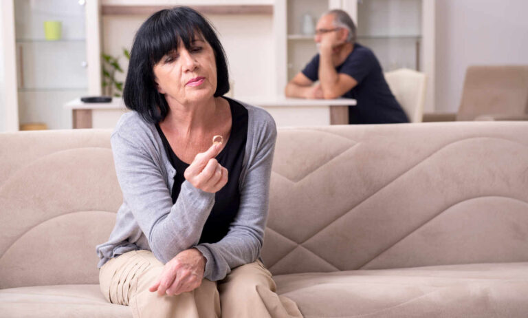 What happens to joint accounts when you divorce
